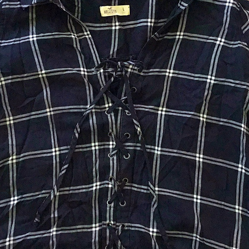 Hollister flannel with cross cross laces in front